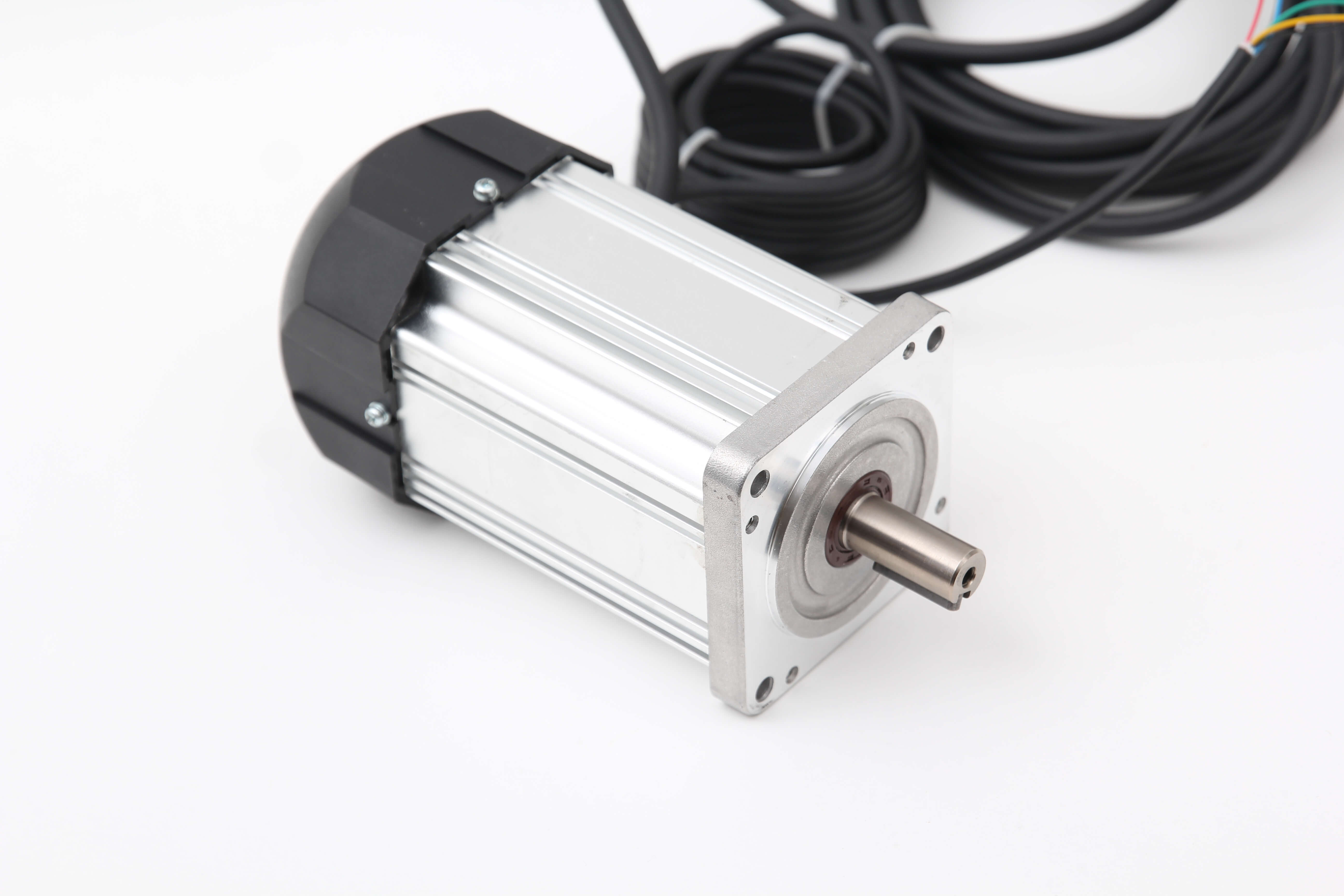 80BF Brushless DC fan motor