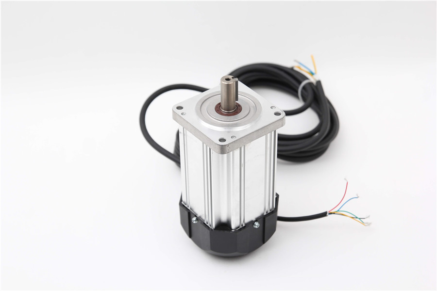 80BF Brushless DC fan motor